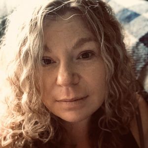 Meet your Posher, Destiny